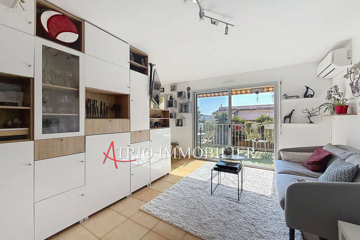 Appartement à CAGNES-SUR-MER