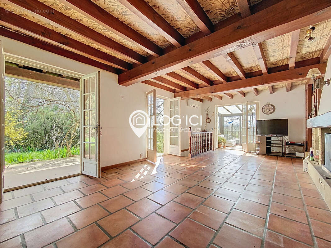 Maison à MORLAAS