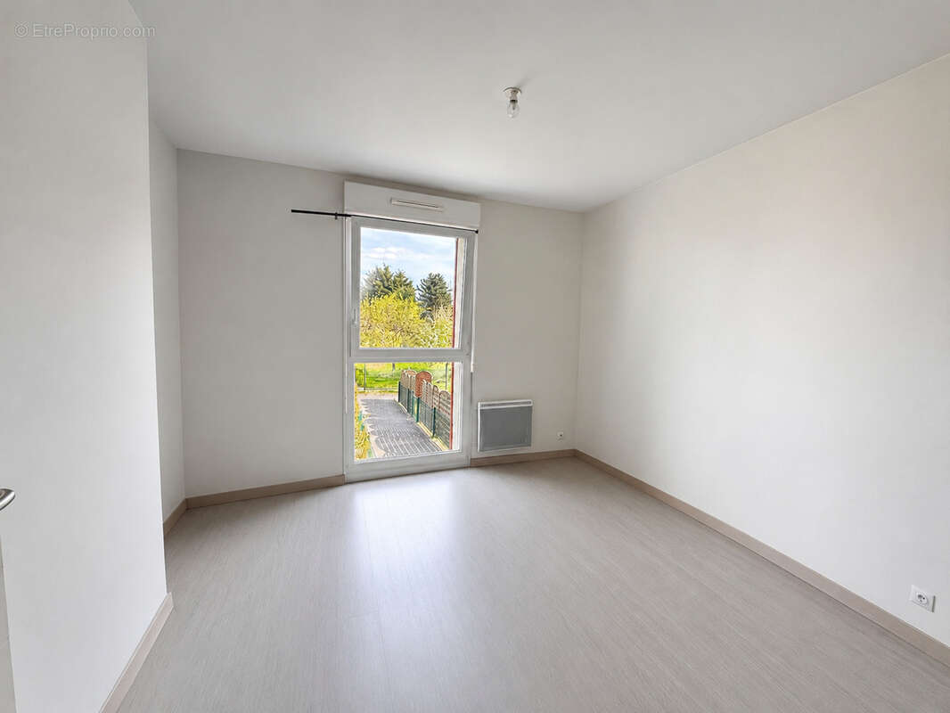 Appartement à SAVEUSE