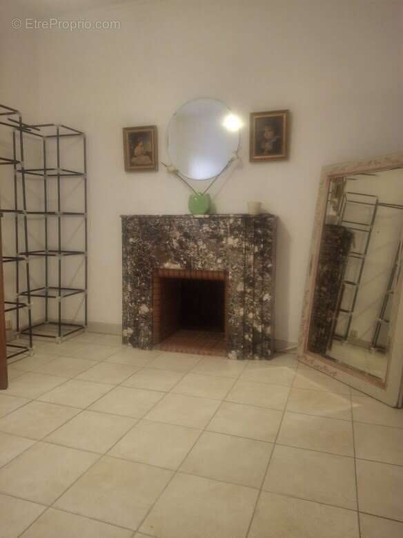 Maison à CAUNES-MINERVOIS