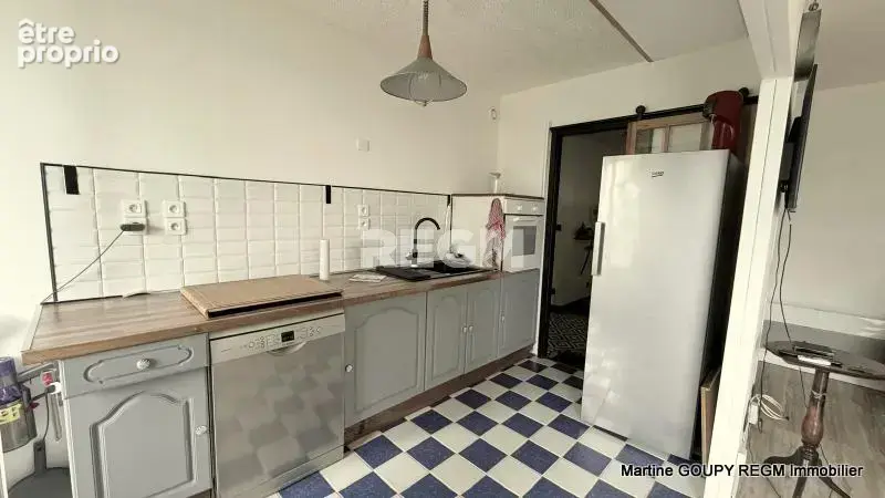 ORLEANS (45)   Quartier Madeleine   Résidence sécurisée - Appartement balcon 77 m2 - 4 P. 2 chbres   cellier, - photo 11