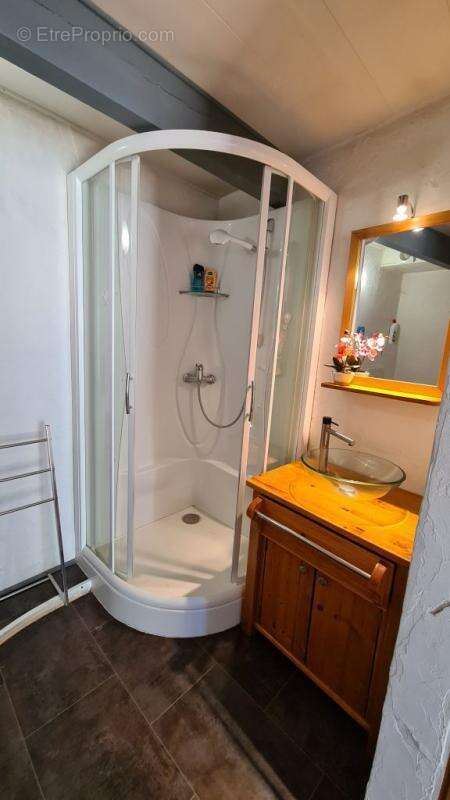 Maison à SUZE-LA-ROUSSE