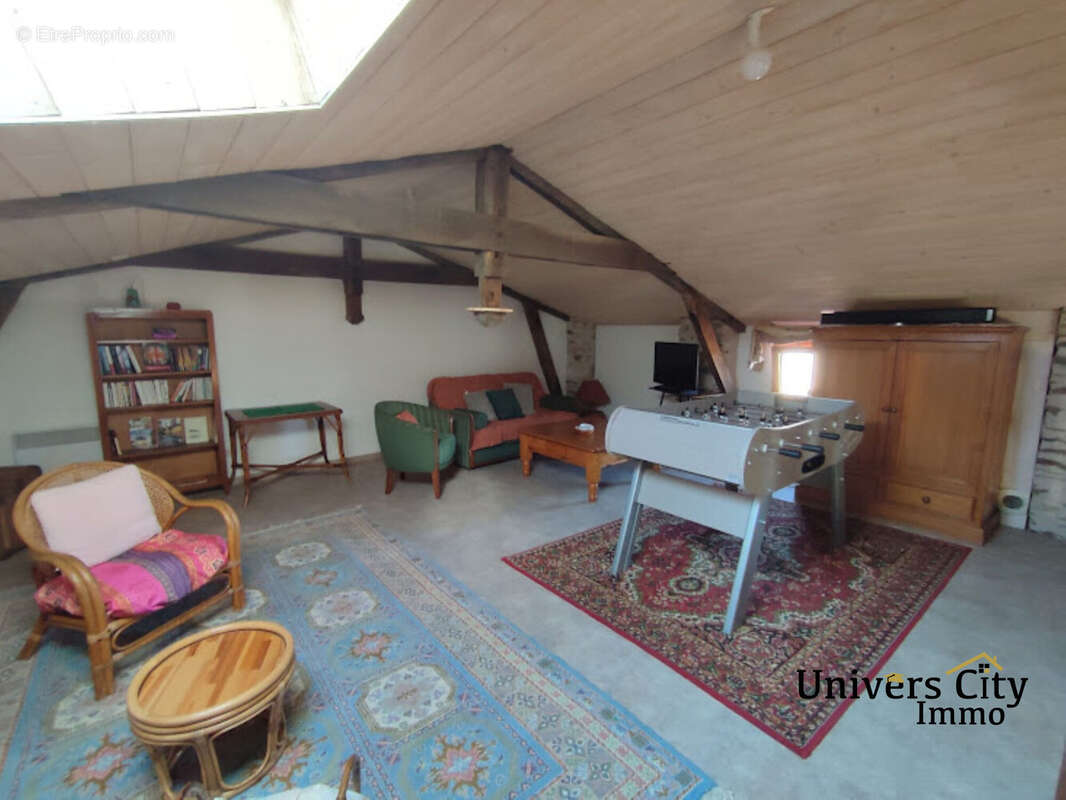 Maison à LE LOROUX-BOTTEREAU