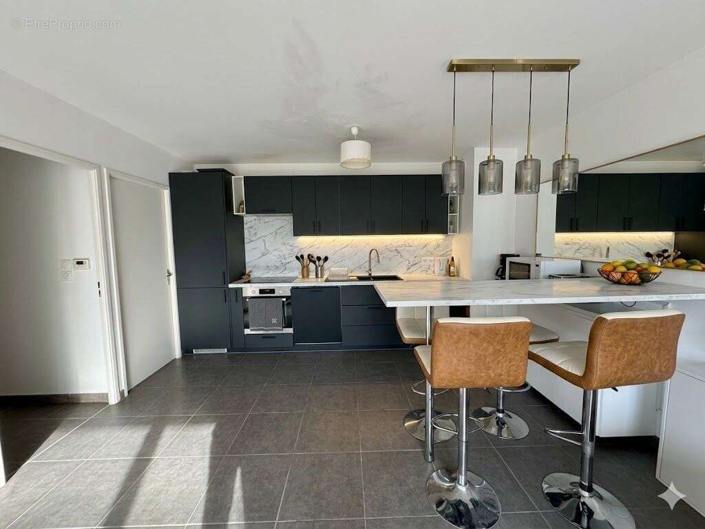 T4 – Calme, lumineux et vue dégagée - photo 2