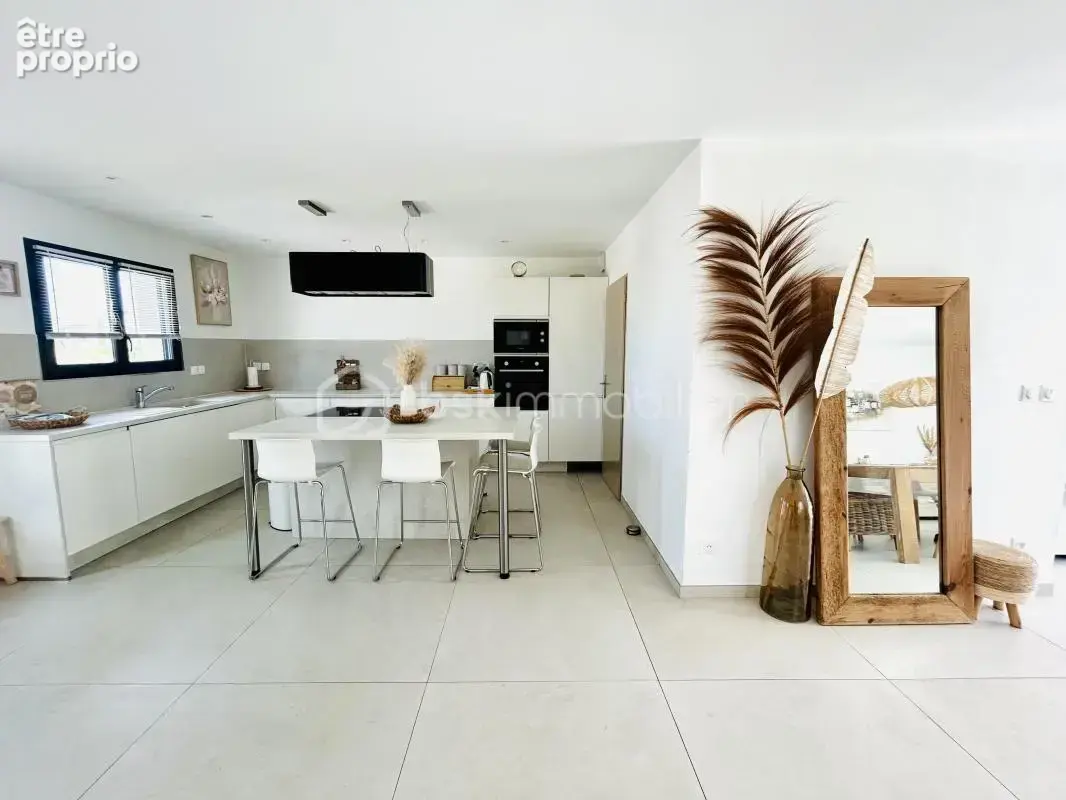 Maison contemporaine de 2022 avec piscine - photo 5