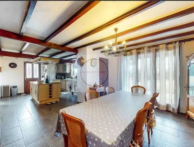Maison 180 m² à Negrepelisse  - photo 2
