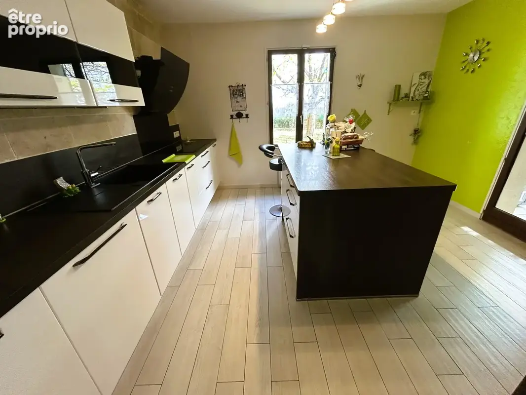 Maison individuelle sur s/sol vivable de plain pied 3 chambres veranda - photo 5