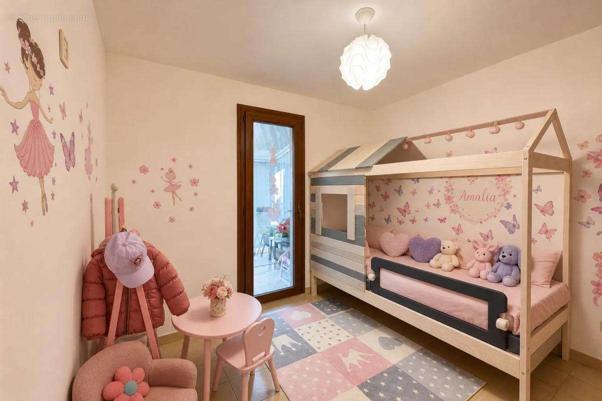 Maison de 5 pièces de 109 m² à Donzère - photo 23
