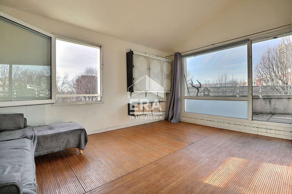 Appartement 49m² à la courneuve - photo 2