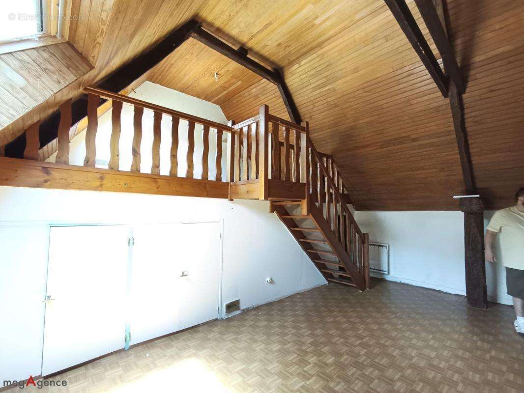 Maison à SERENT