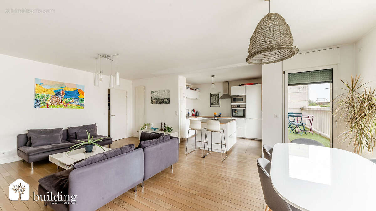 Appartement à LEVALLOIS-PERRET