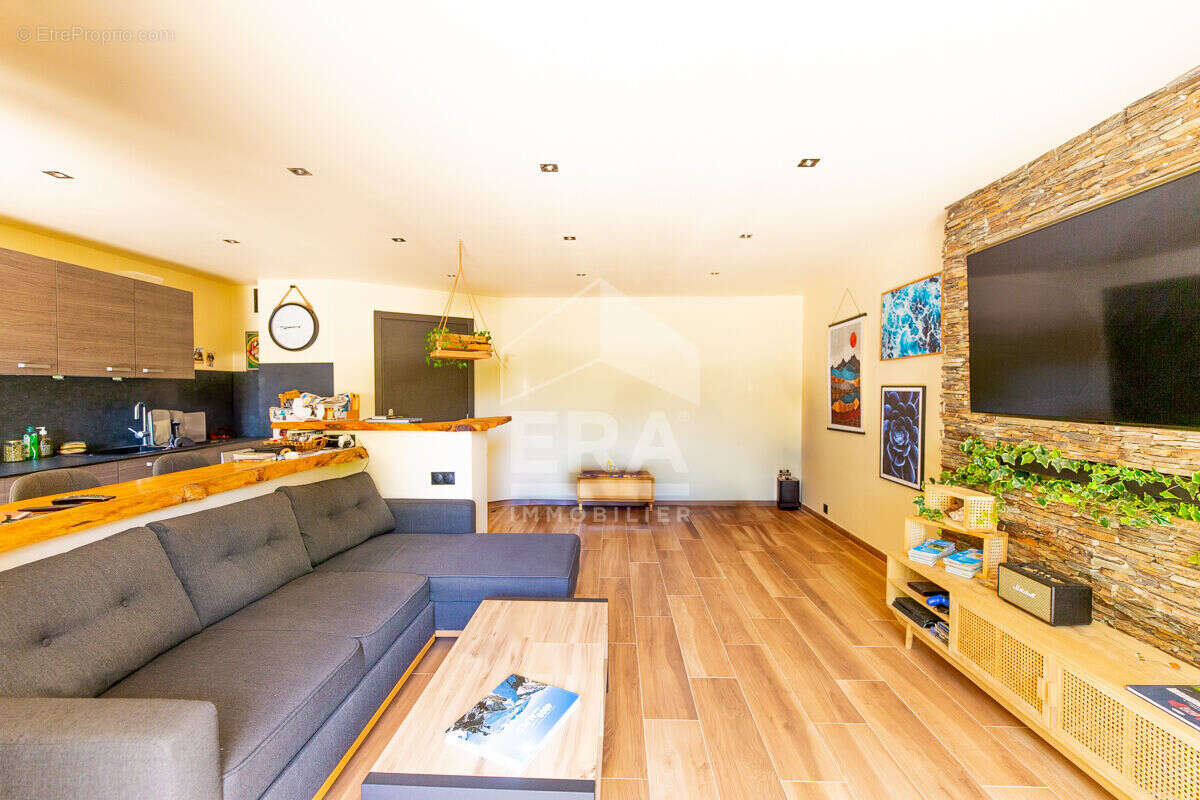 Appartement à MANDELIEU-LA-NAPOULE