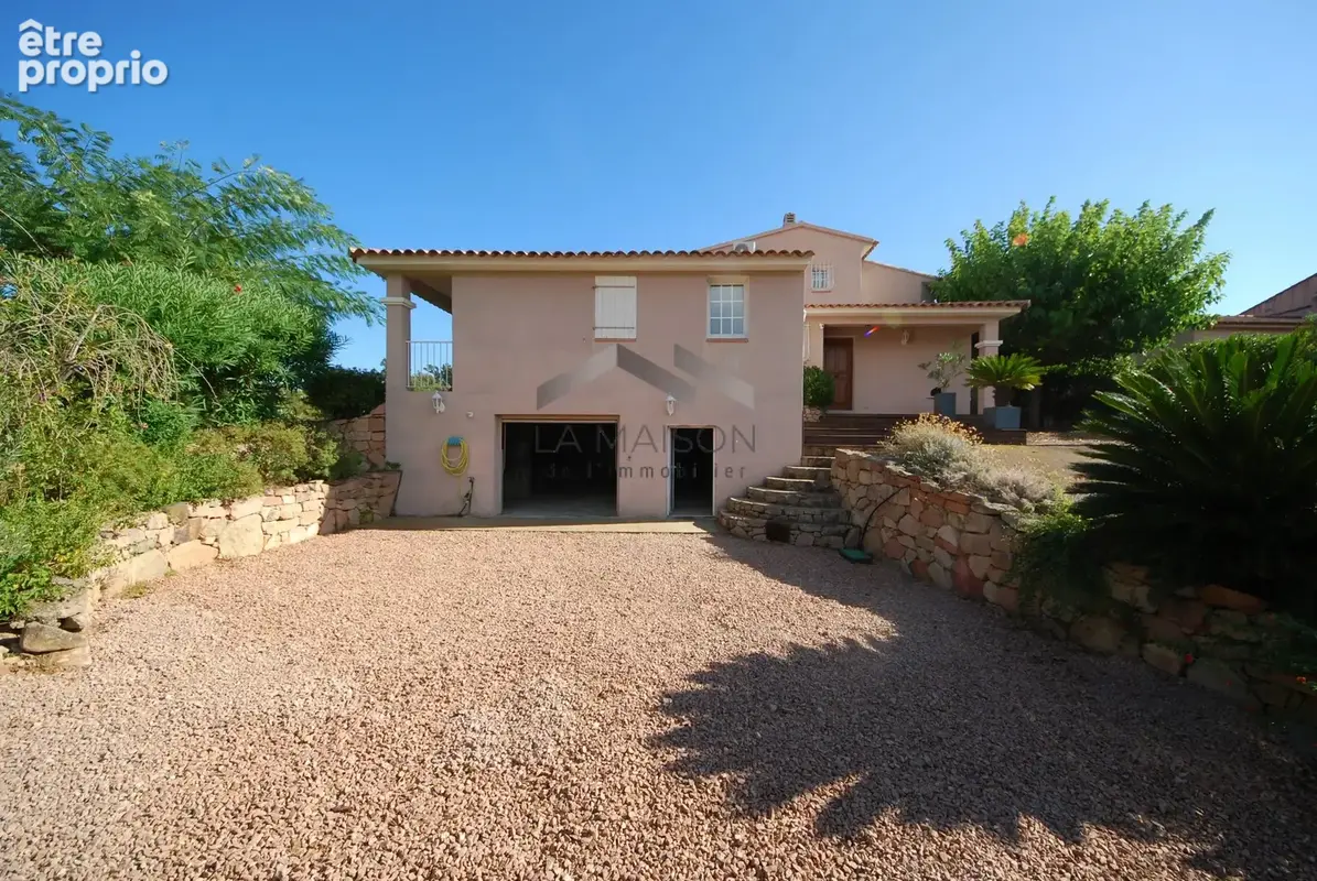 Villa avec piscine et vue mer - photo 31