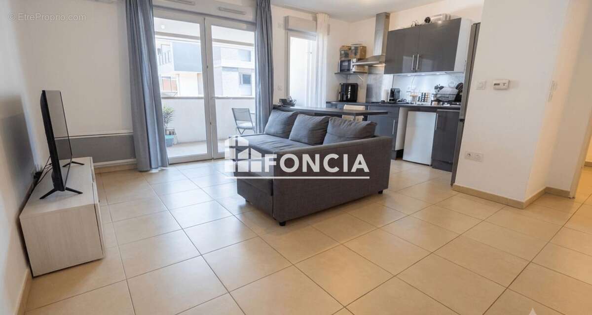 Appartement à MARSEILLE-2E
