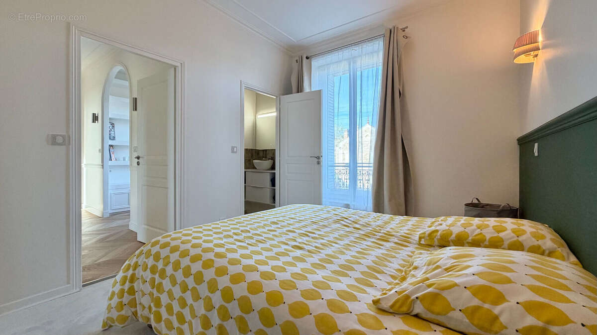 Maison à CORBEIL-ESSONNES