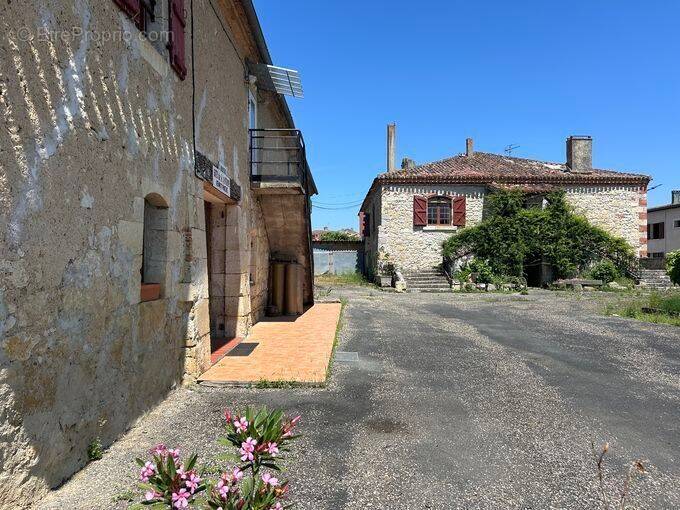 Maison à SAINT-ANTOINE