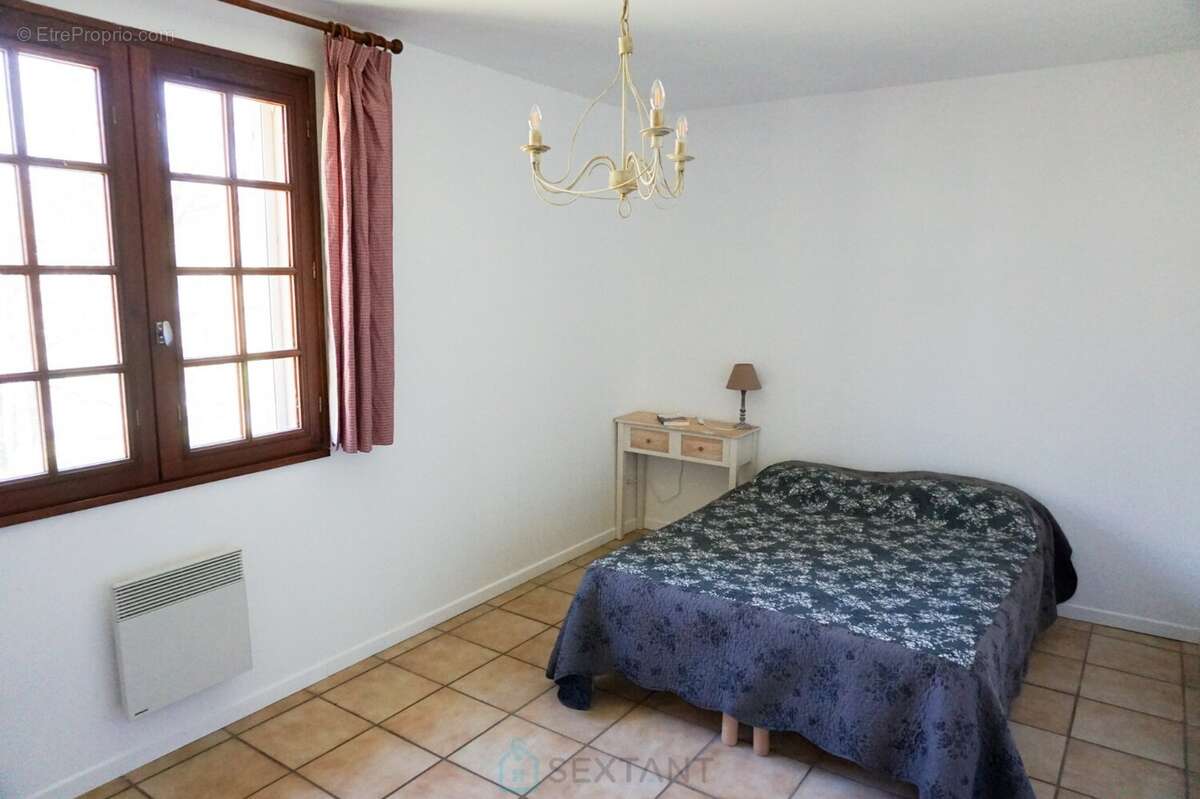 Maison à SAINT-ROMAIN-ET-SAINT-CLEMENT