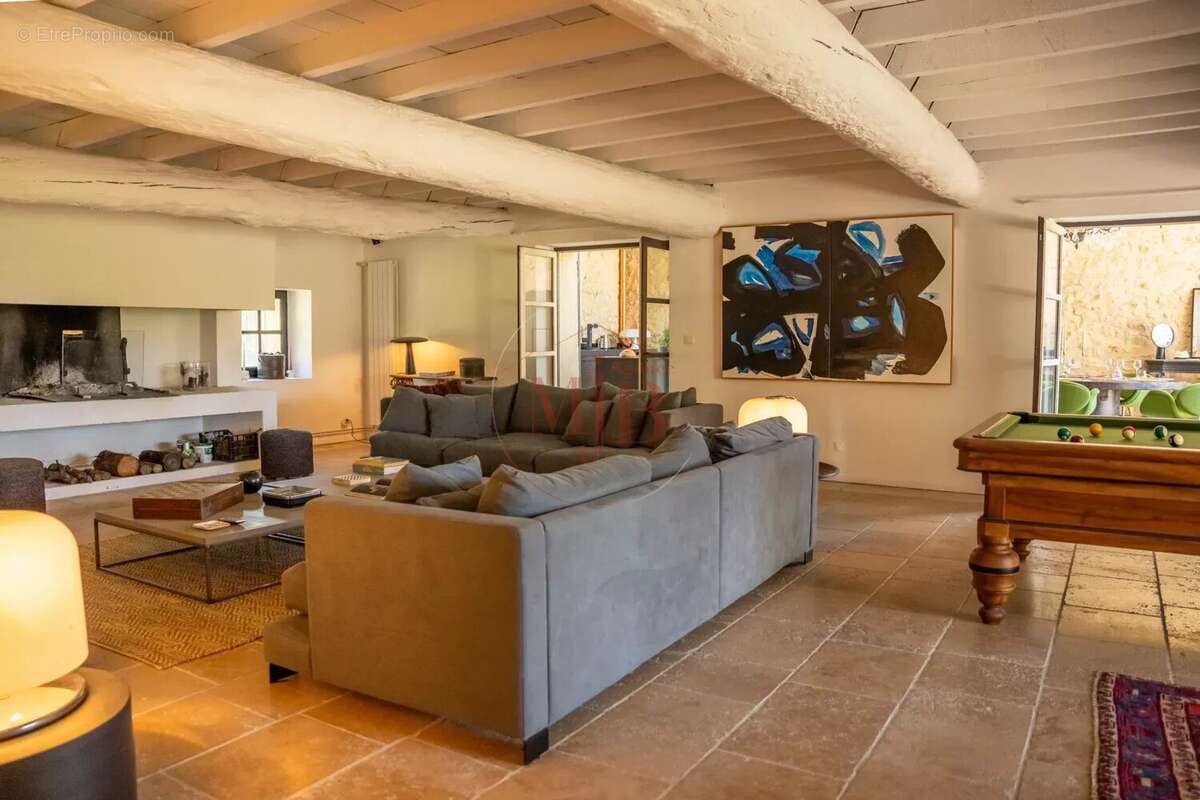 Maison à SAINT-REMY-DE-PROVENCE