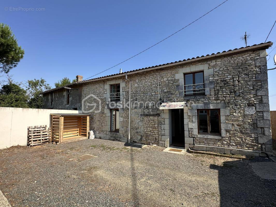 Maison à CEAUX-EN-LOUDUN