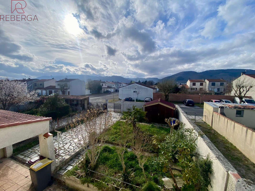 Maison à AUSSILLON