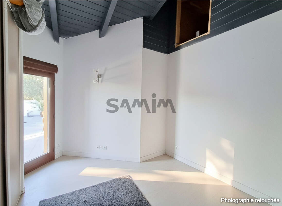 Maison à MUS