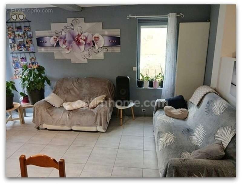 Maison à SAINT-LEOPARDIN-D'AUGY