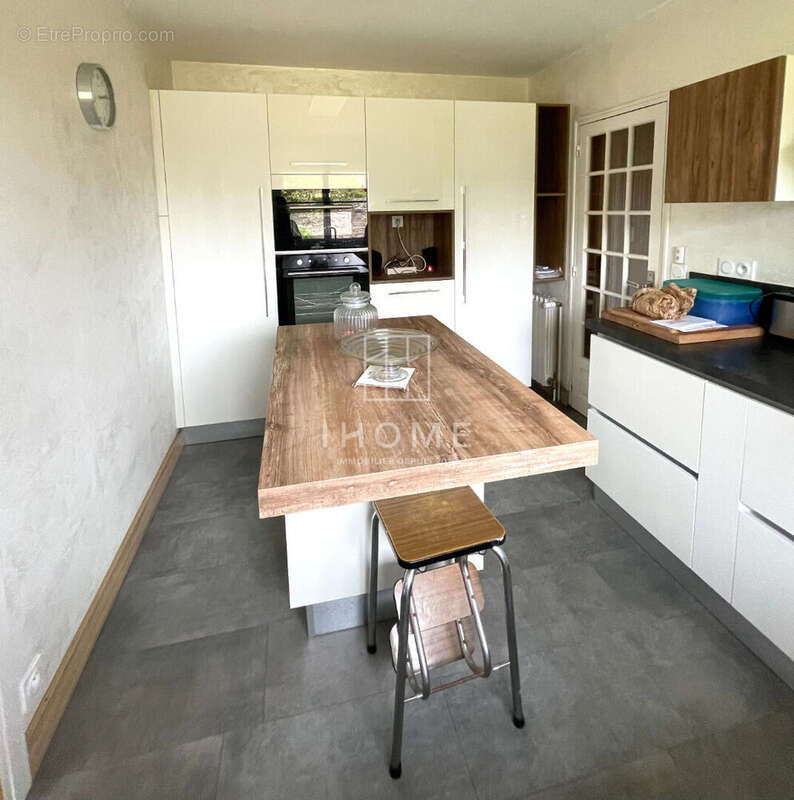 Maison familiale à fort potentiel - VERTOU - 137m2 - photo 2