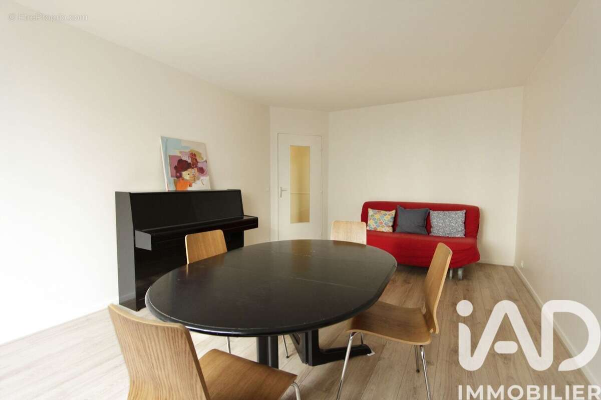 Photo 2 - Appartement à CLICHY