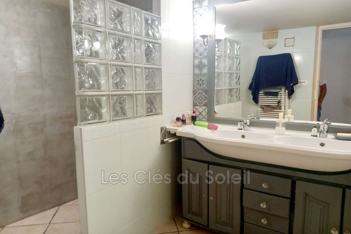 Maison à LA VALETTE-DU-VAR