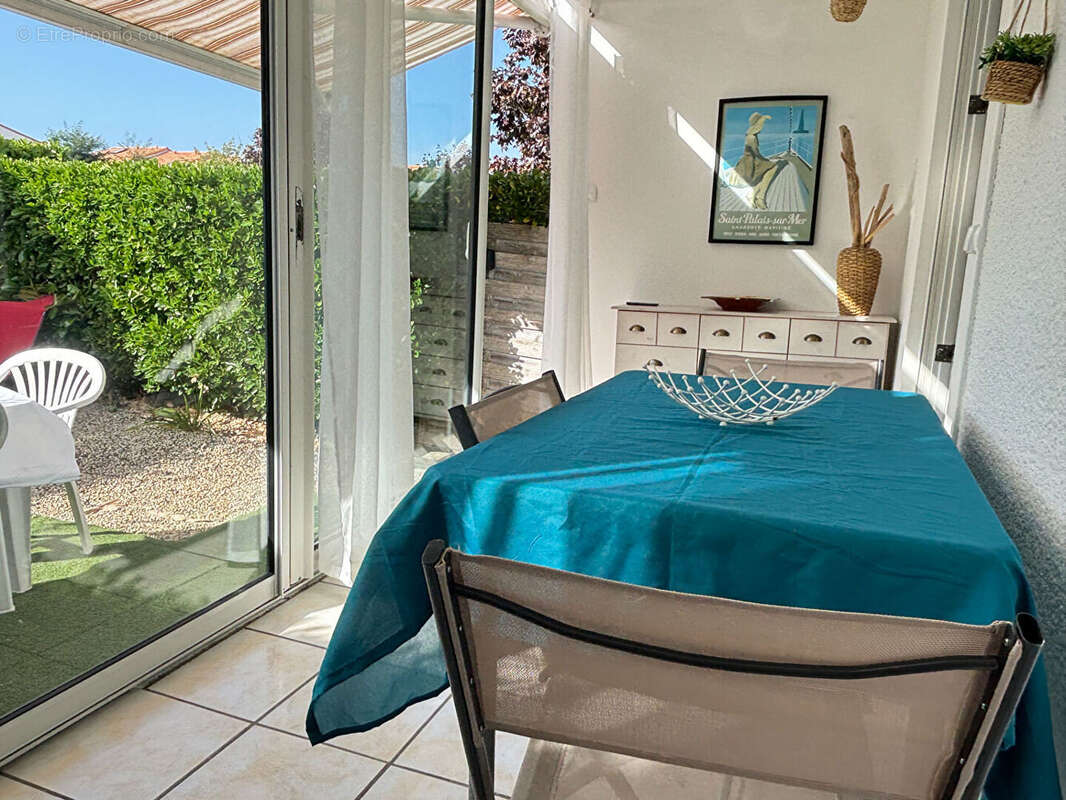 Appartement à VAUX-SUR-MER