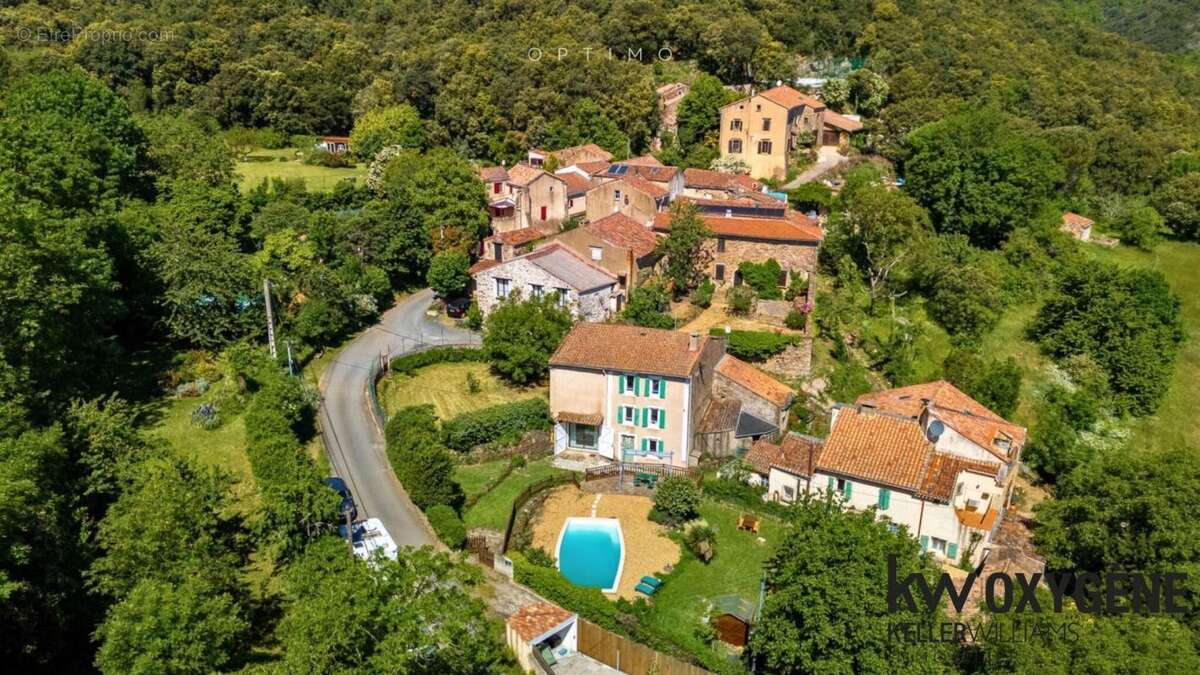 Maison à FERRIERES-POUSSAROU