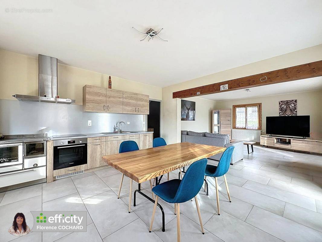 Appartement à BOEGE