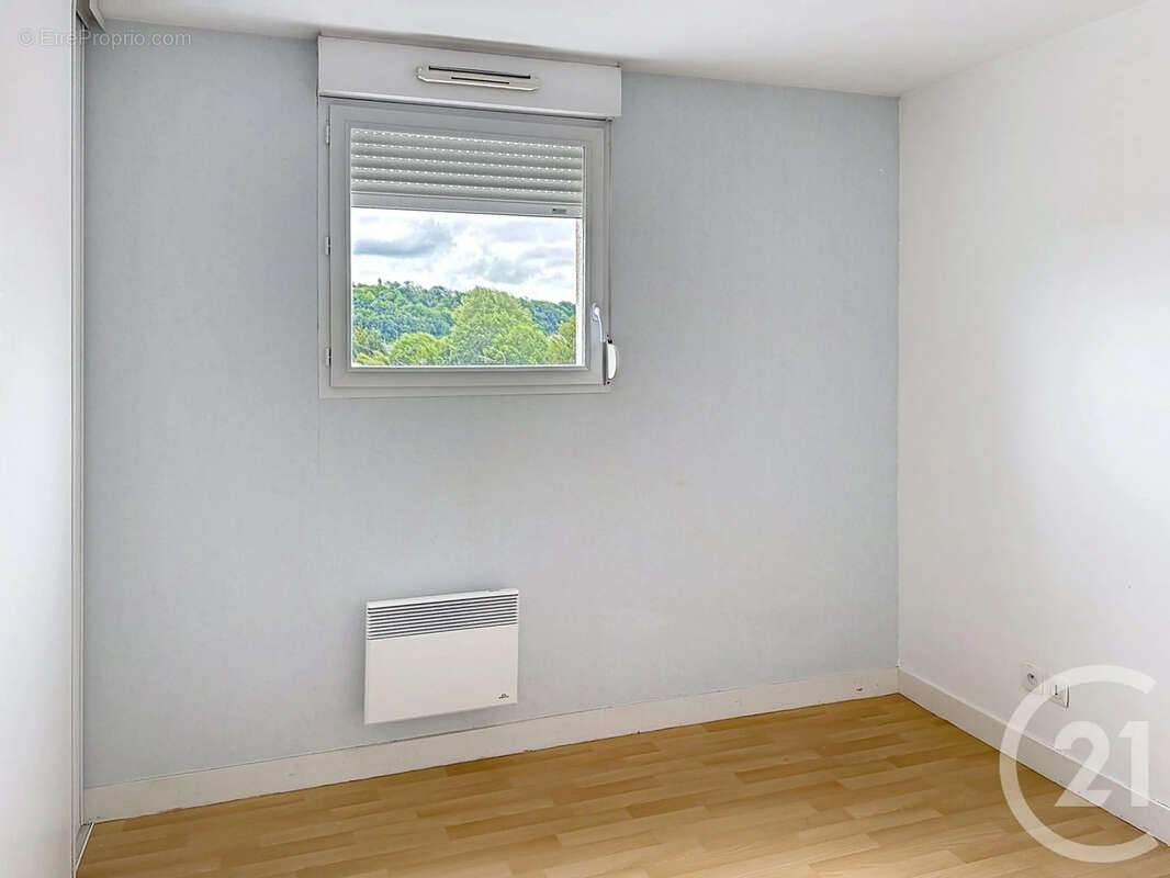 Appartement 56 m² à Angouleme  - photo 9