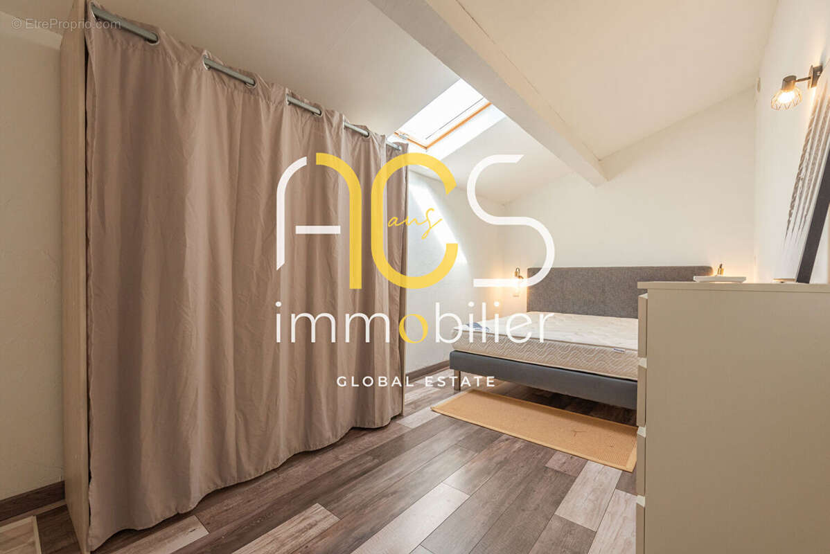 Appartement à CHATEAUNEUF-LES-MARTIGUES