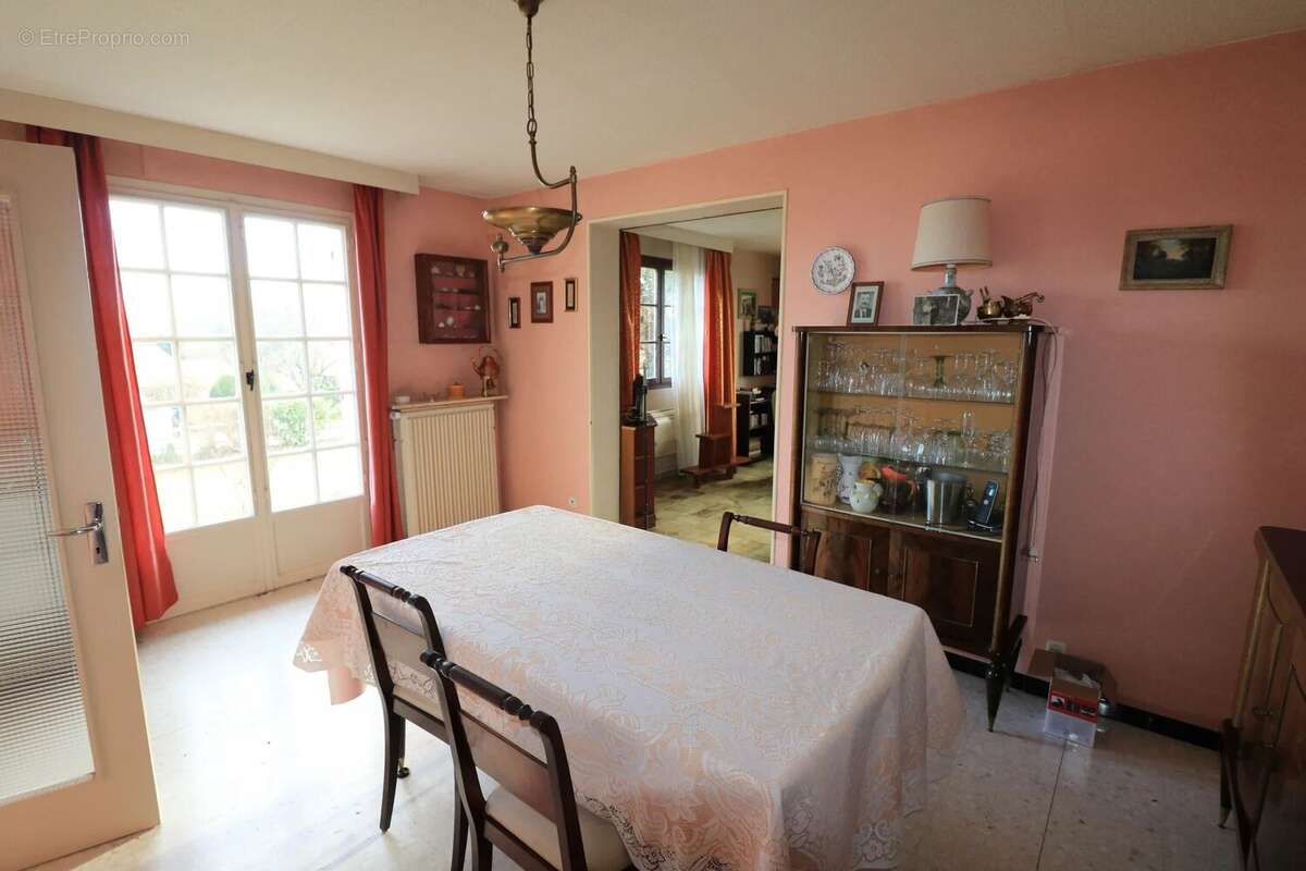 Maison à SAUVIGNY-LES-BOIS