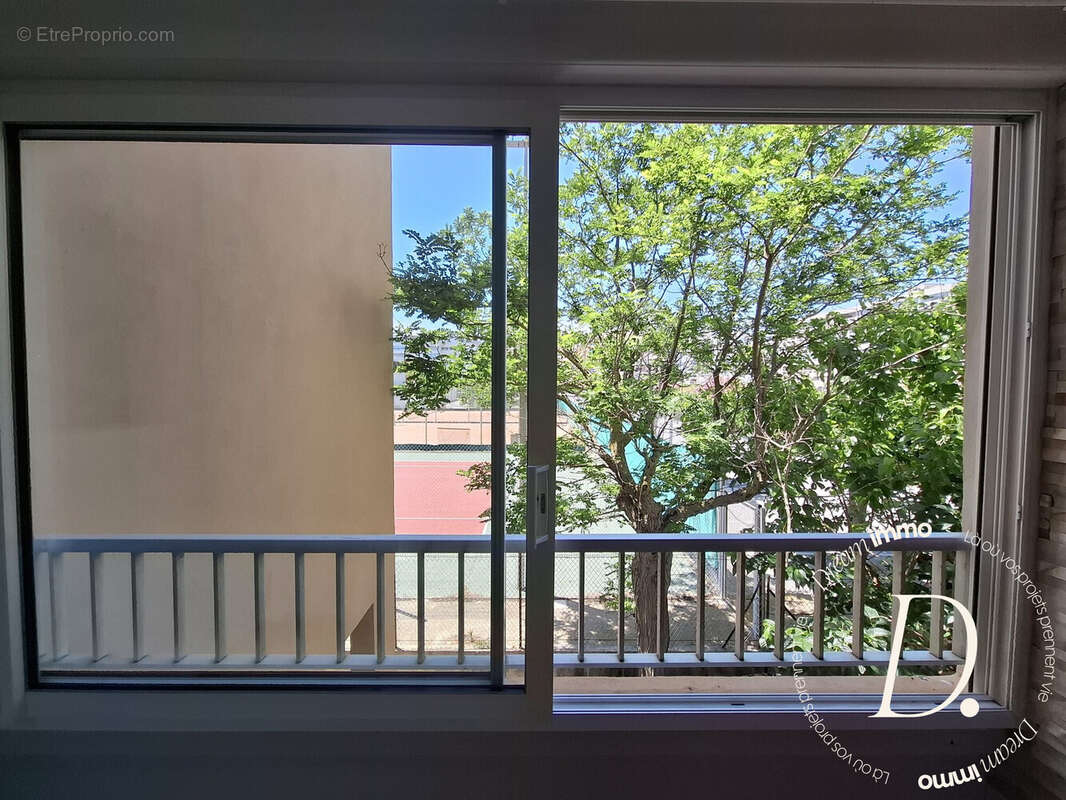 Appartement à MAUGUIO