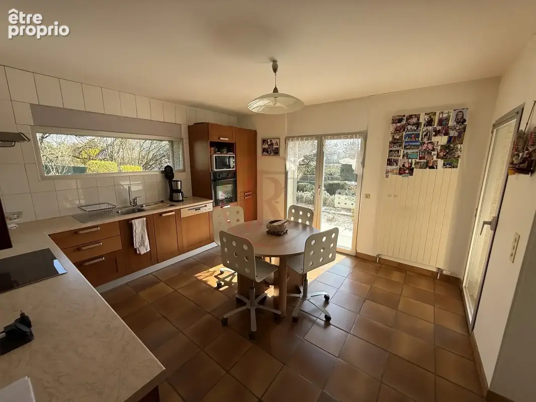 Maison Familiale de 226 m2 - photo 4
