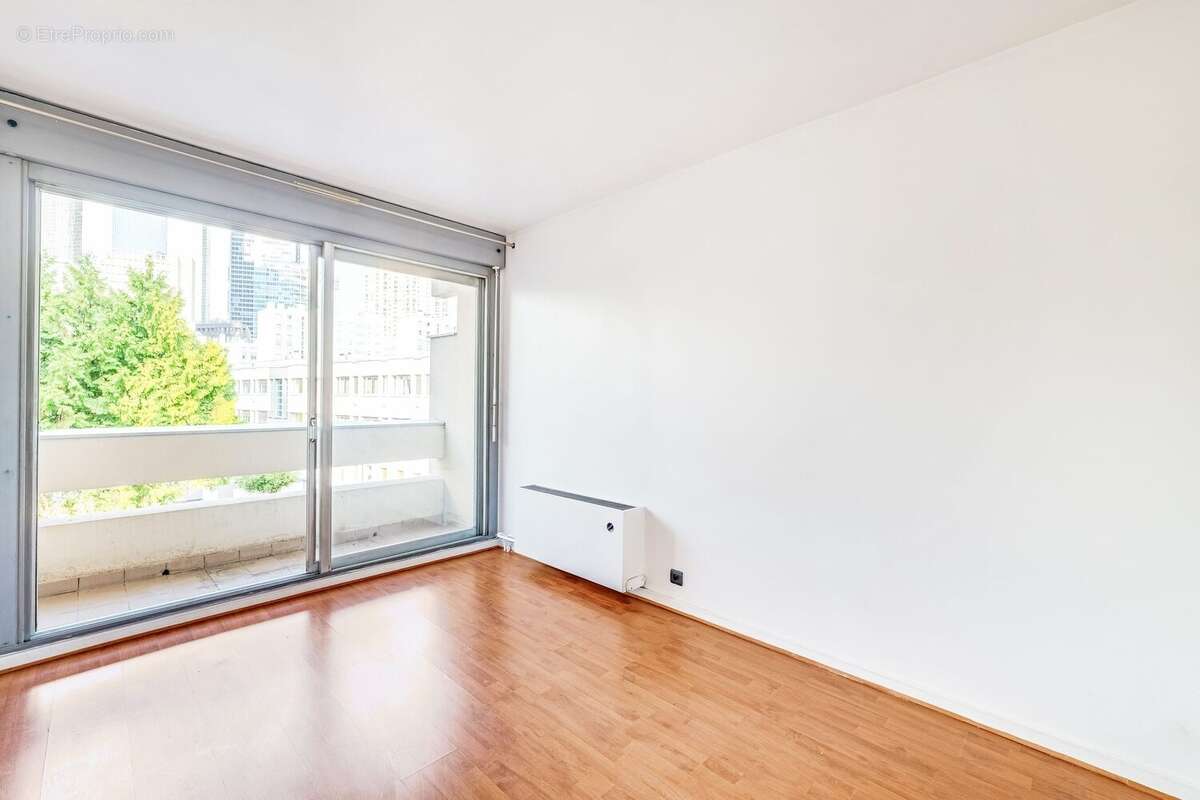 Appartement 42 m² à Courbevoie  - photo 8