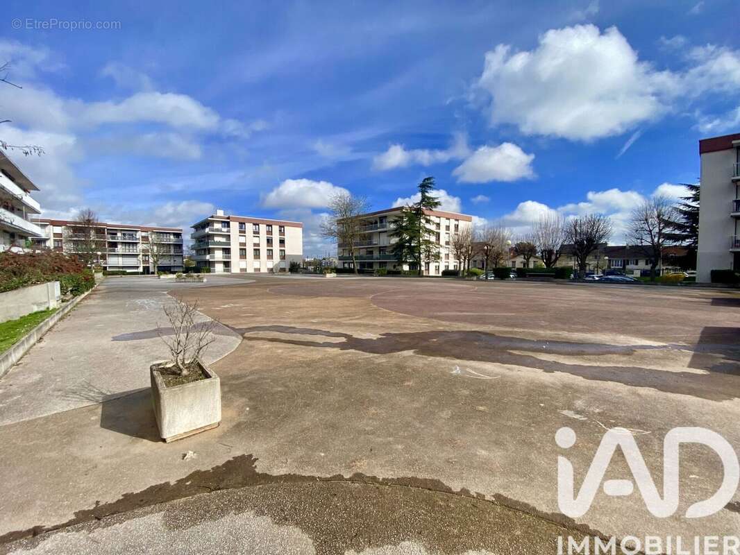 Photo 2 - Appartement à TREMBLAY-EN-FRANCE