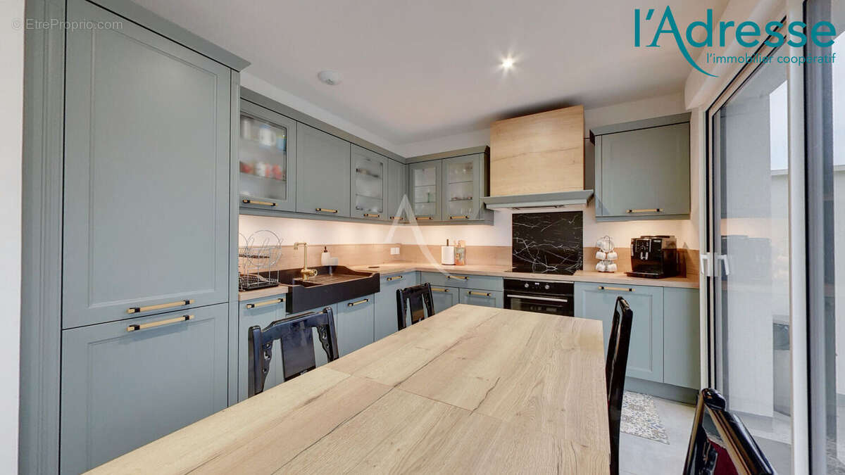 Maison à CHAMPS-SUR-MARNE