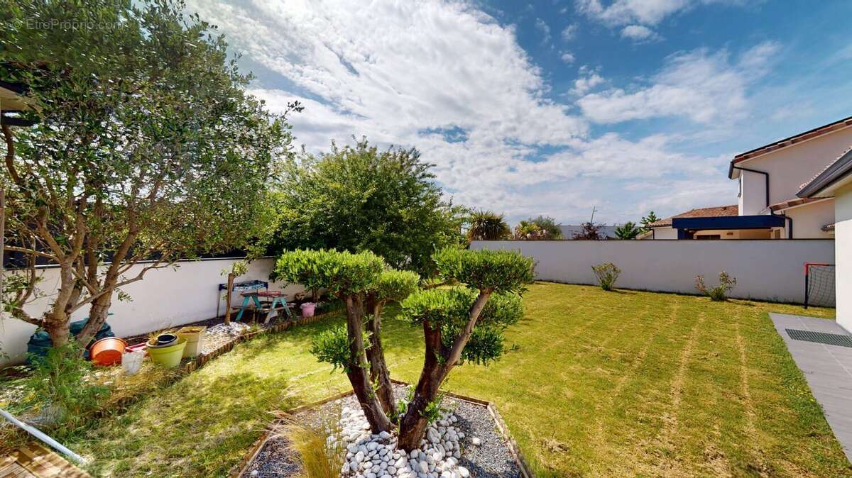 Maison 156 m² à Tournefeuille  - photo 2