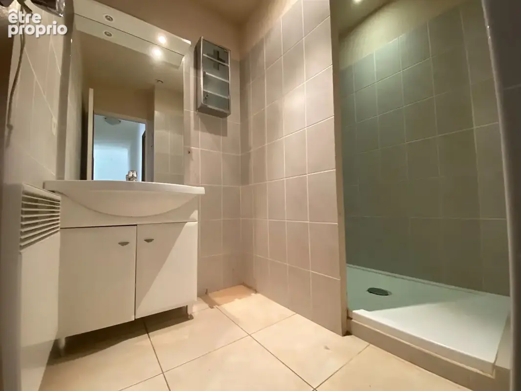A vendre a vidauban maison de plain-pied type 4 avec terrain et  garage - photo 7
