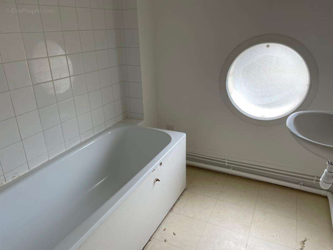 Maison à SULLY-SUR-LOIRE