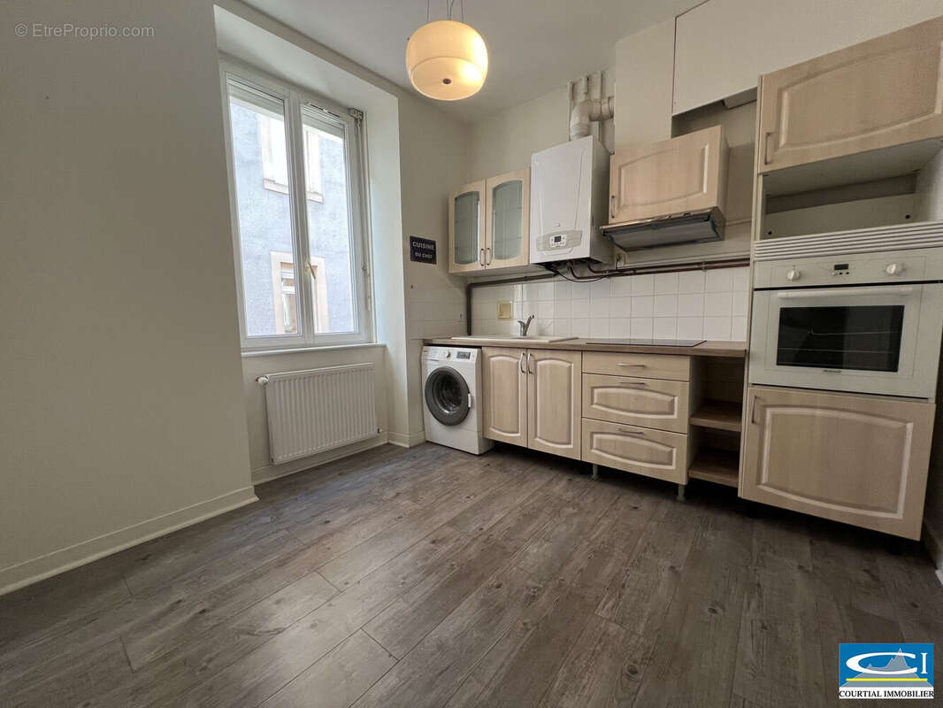 Appartement à TOURNON-SUR-RHONE