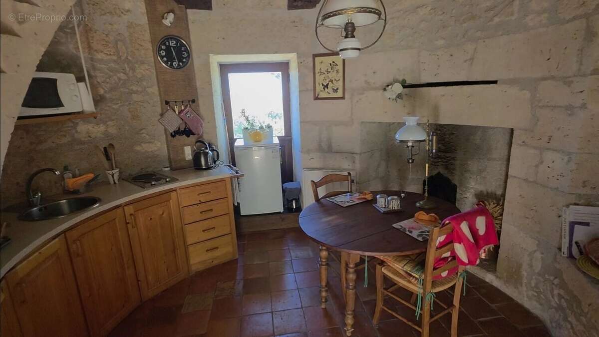 Maison à PRAYSSAS