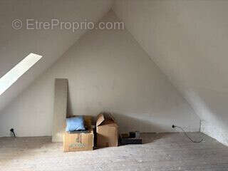 Maison 82 m² à Mosnes  - photo 7