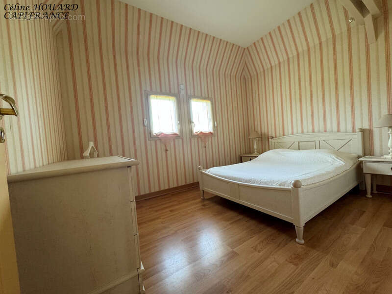 Dpt Maine et Loire (49), à vendre proche d' ANGERS maison P9  Vie de plain pied - photo 17