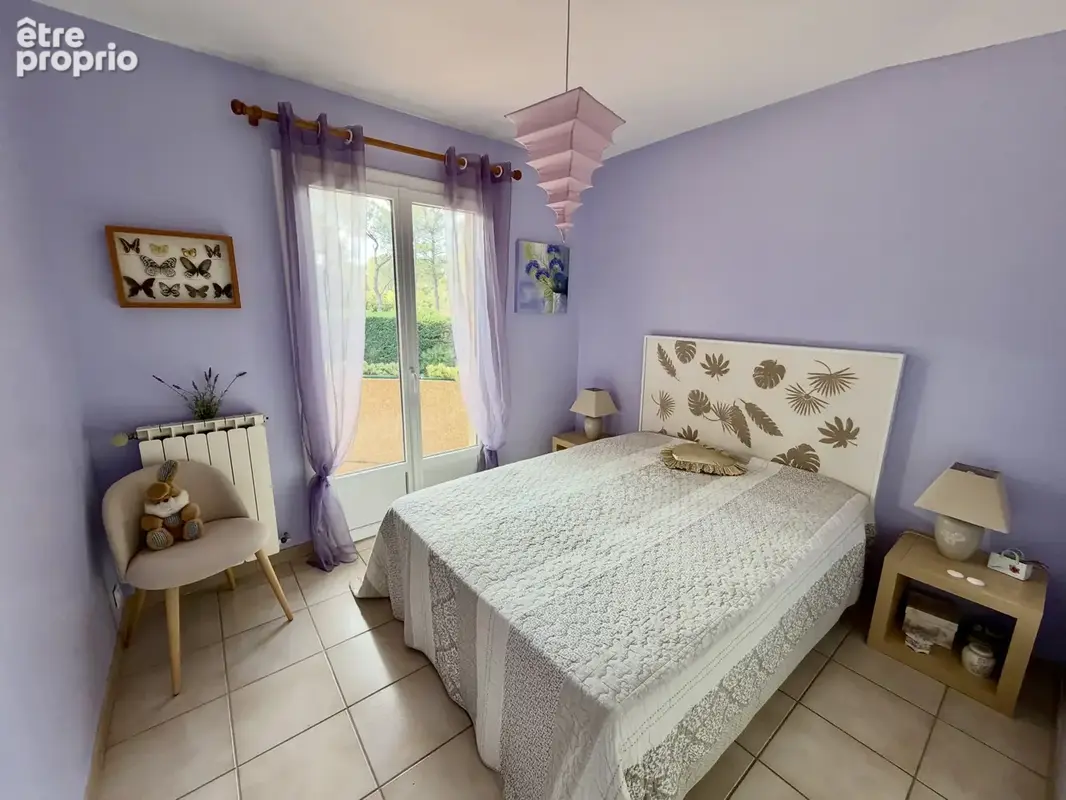 Nîmes Camplanier, belle villa T5 avec piscine sur terrain de 2100 m2 avec dépendance et mazet. - photo 9