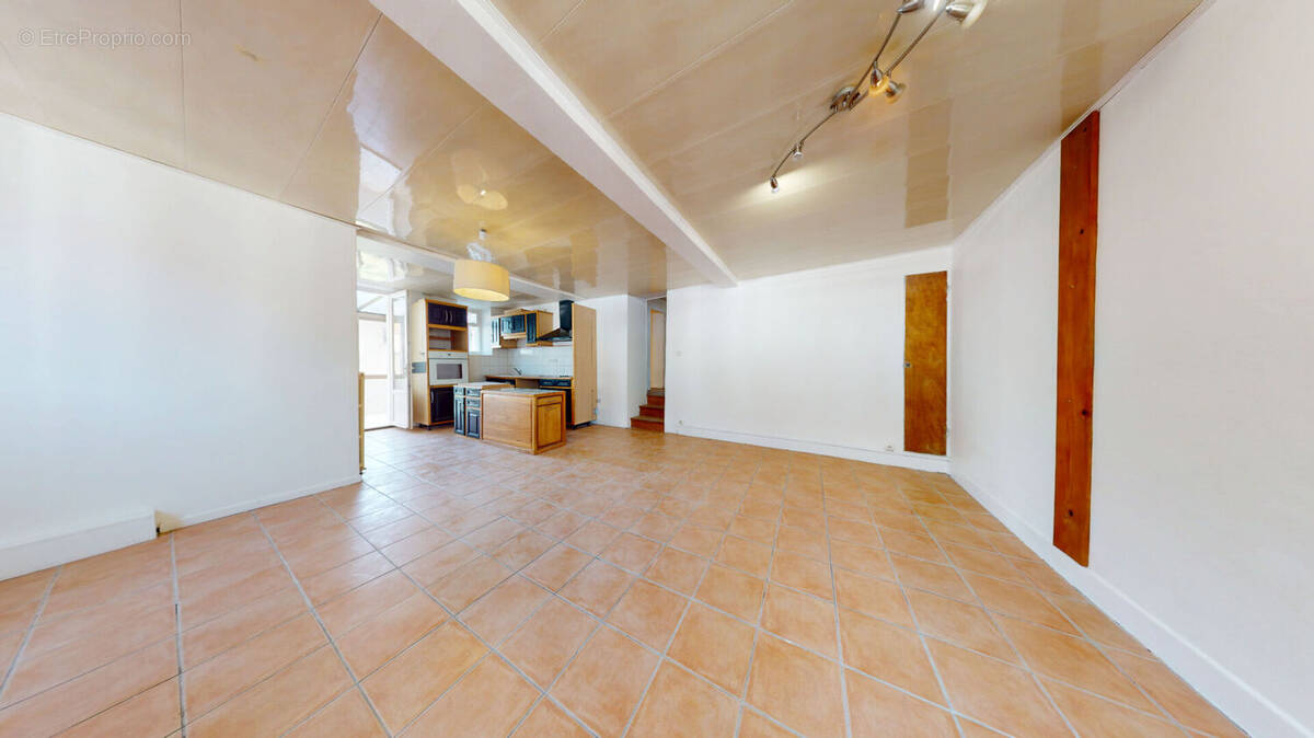 Appartement à RIVES