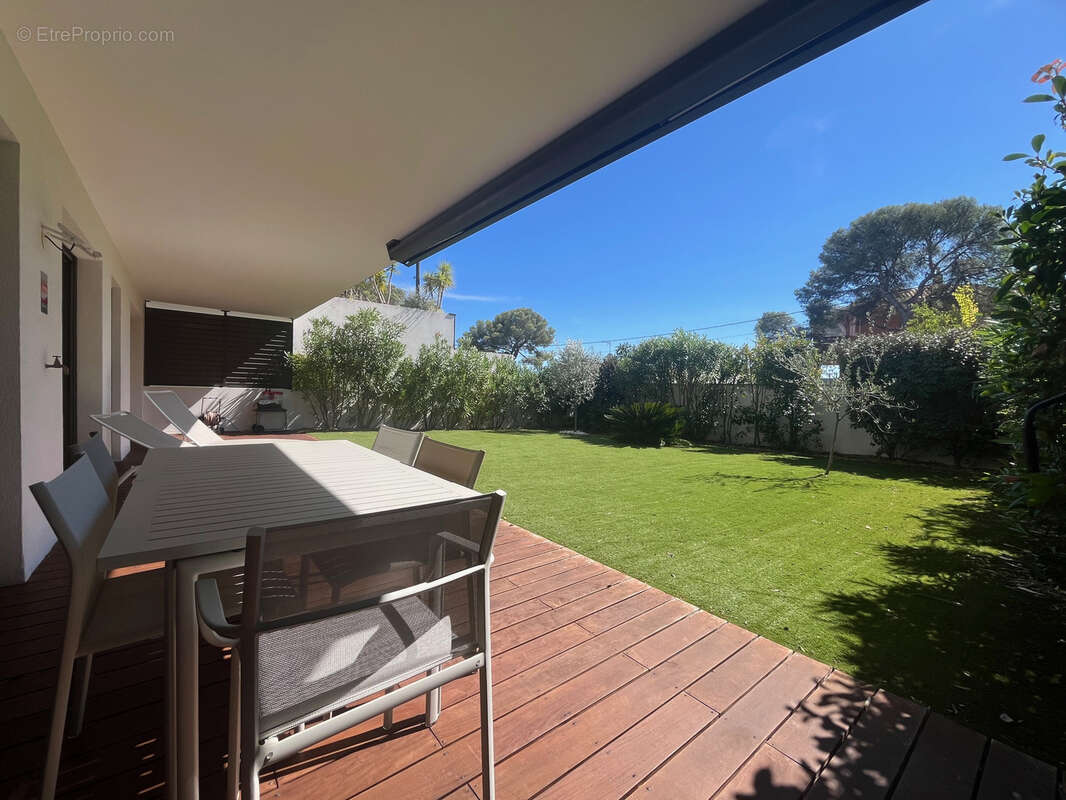 Appartement à SAINT-RAPHAEL